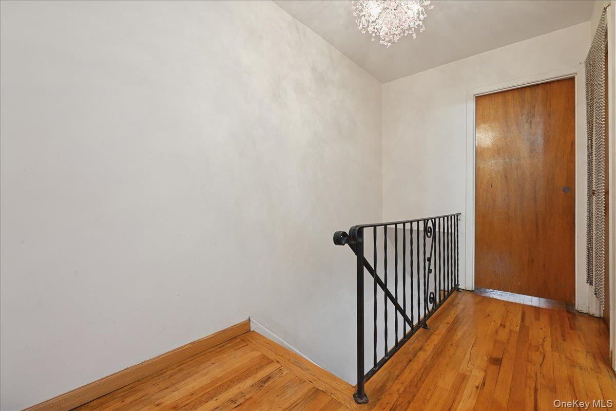 6239 Douglaston Parkway # 19, Douglaston, NY 11362