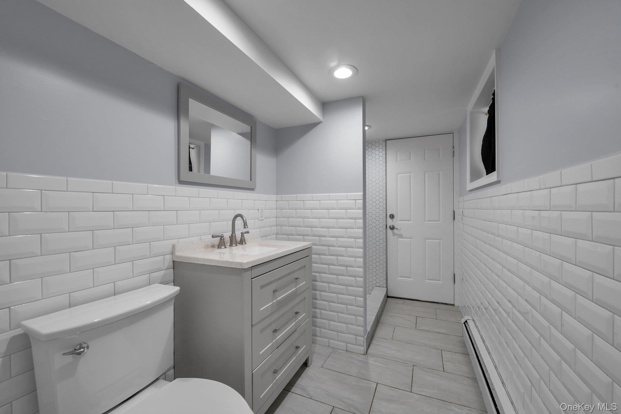 1221 Ellsworth Avenue, Bronx, NY 10465