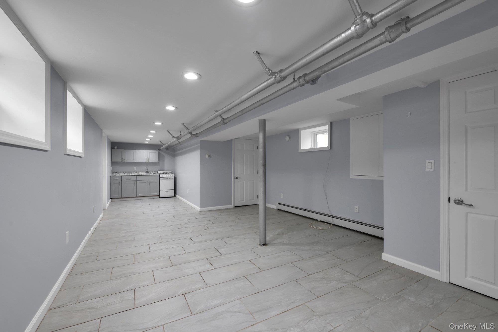 1221 Ellsworth Avenue, Bronx, NY 10465