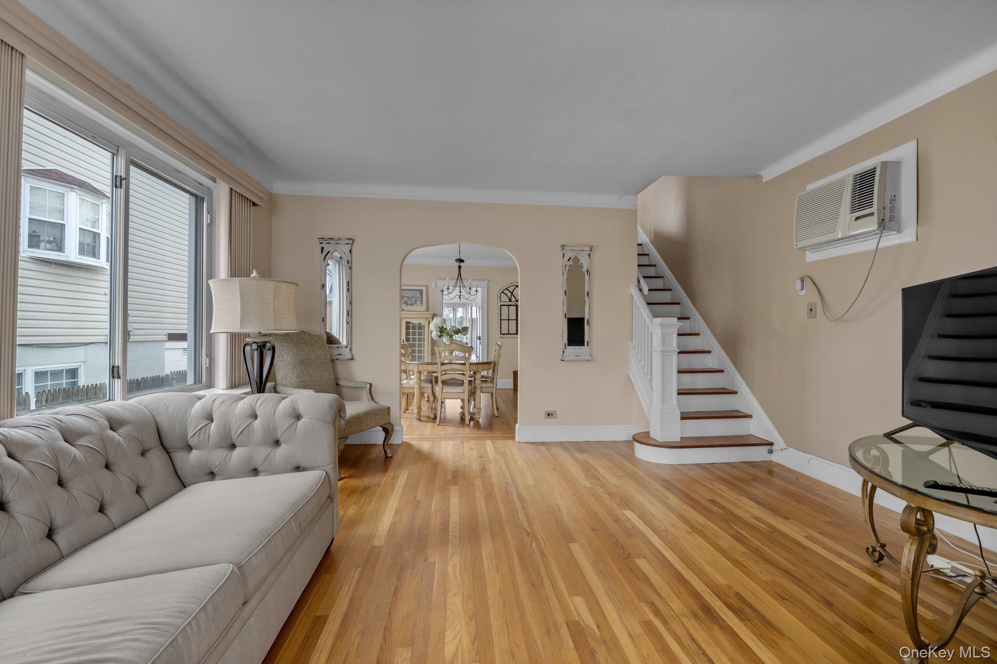 1221 Ellsworth Avenue, Bronx, NY 10465