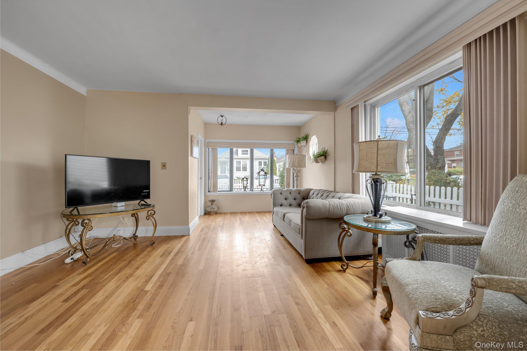 1221 Ellsworth Avenue, Bronx, NY 10465