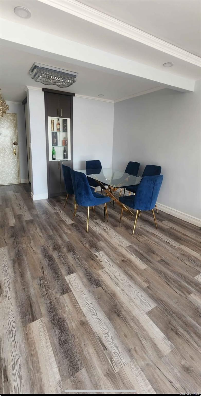 141-60 84RD # 6A, Briarwood, NY 11435