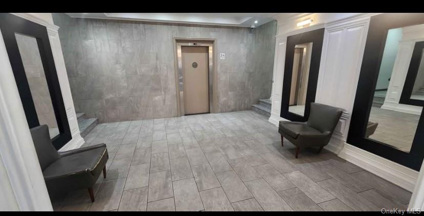 141-60 84RD # 6A, Briarwood, NY 11435