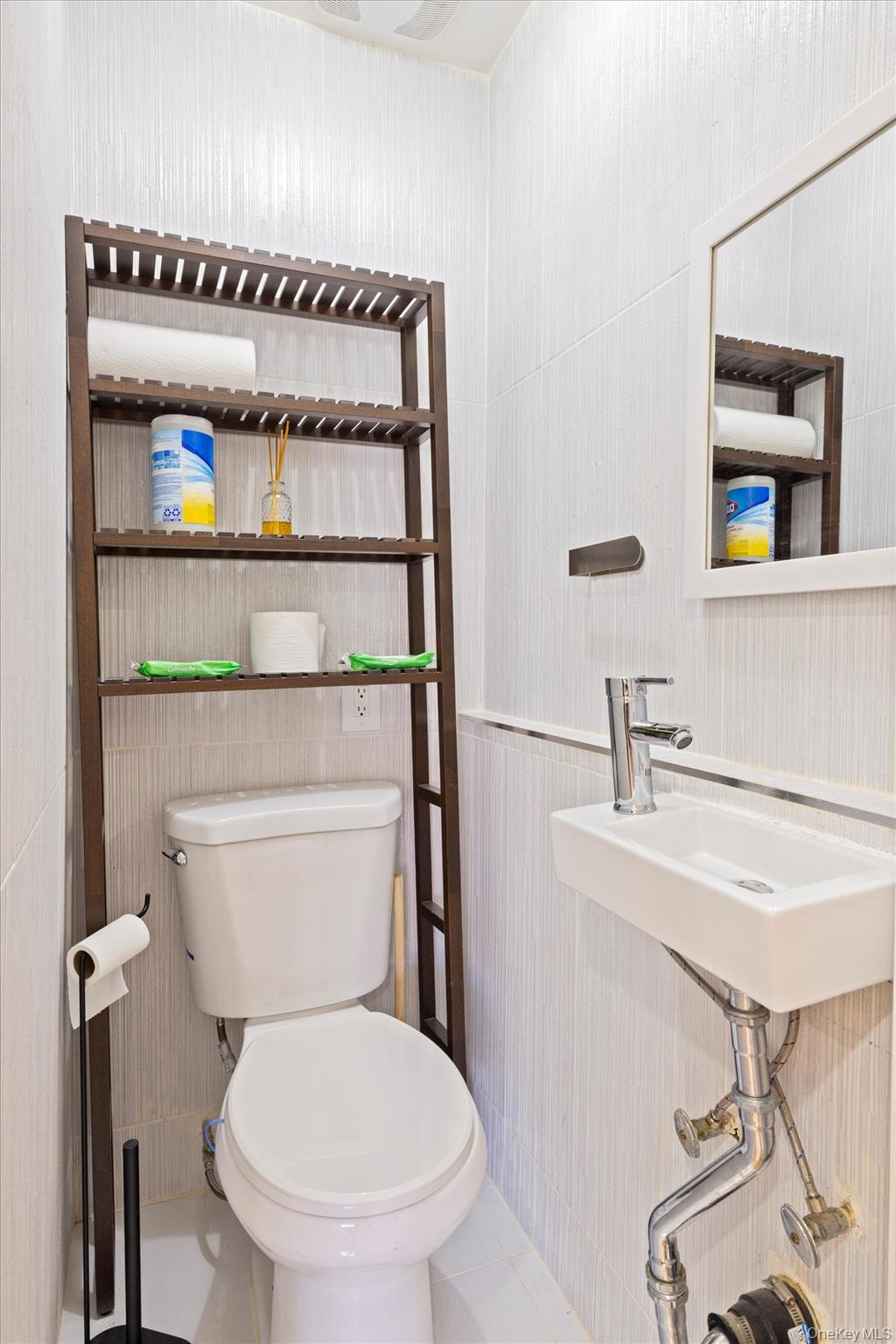 144-14 68th Avenue, Kew Garden Hills, NY 11367