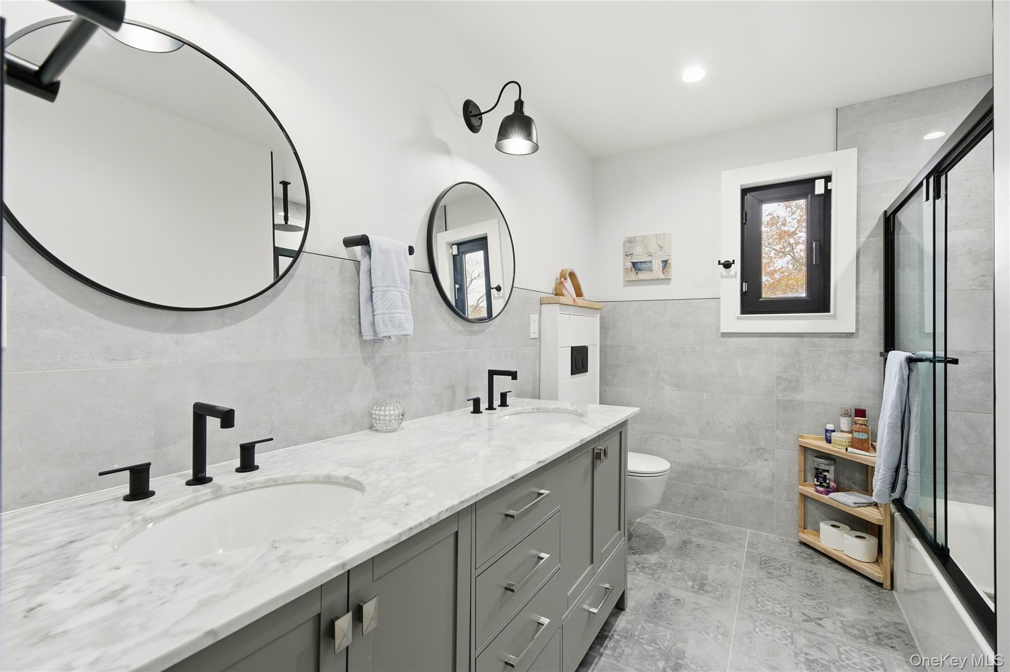 18 Timberpoint Road, East Islip, NY 11730