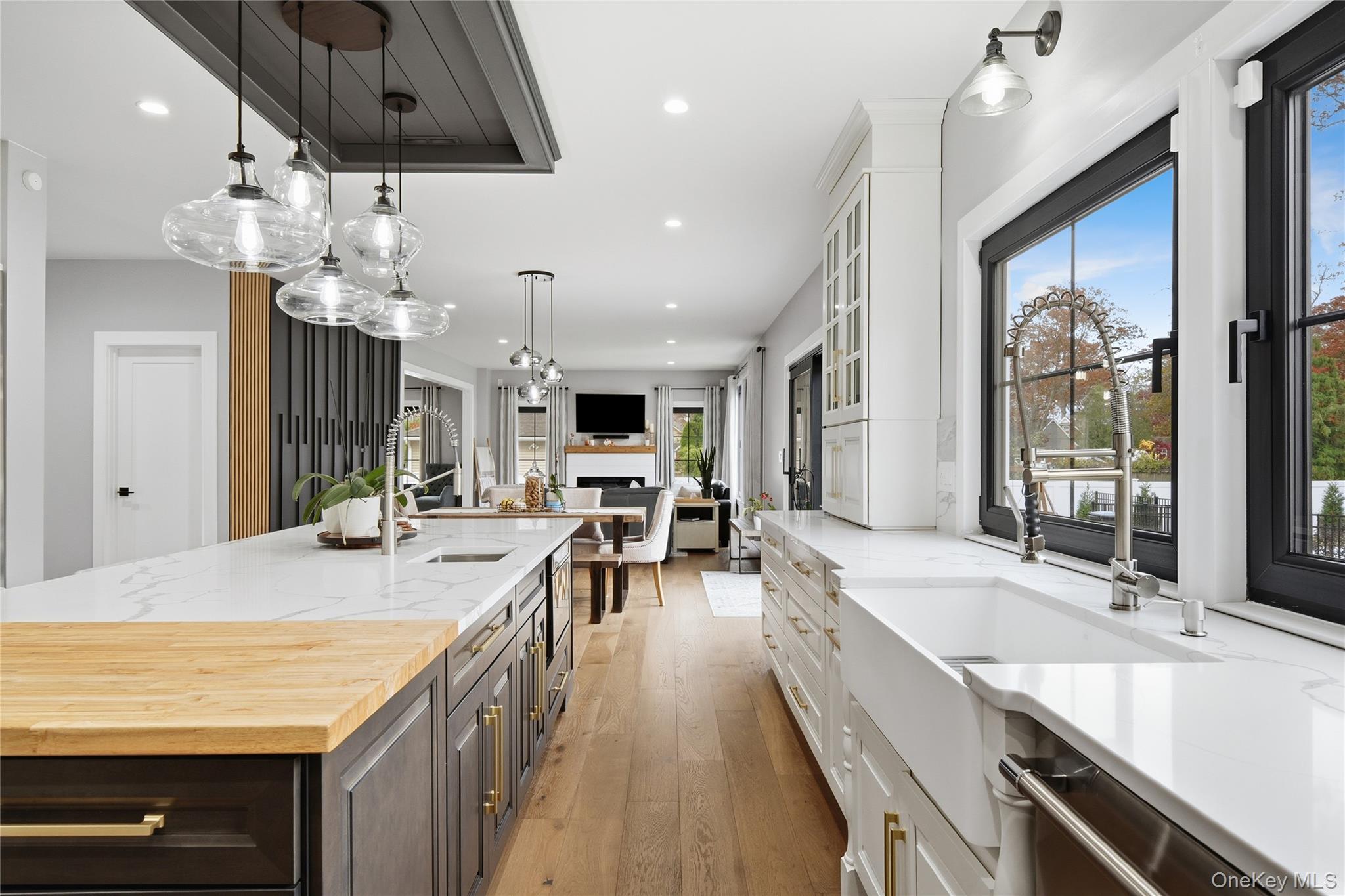 18 Timberpoint Road, East Islip, NY 11730