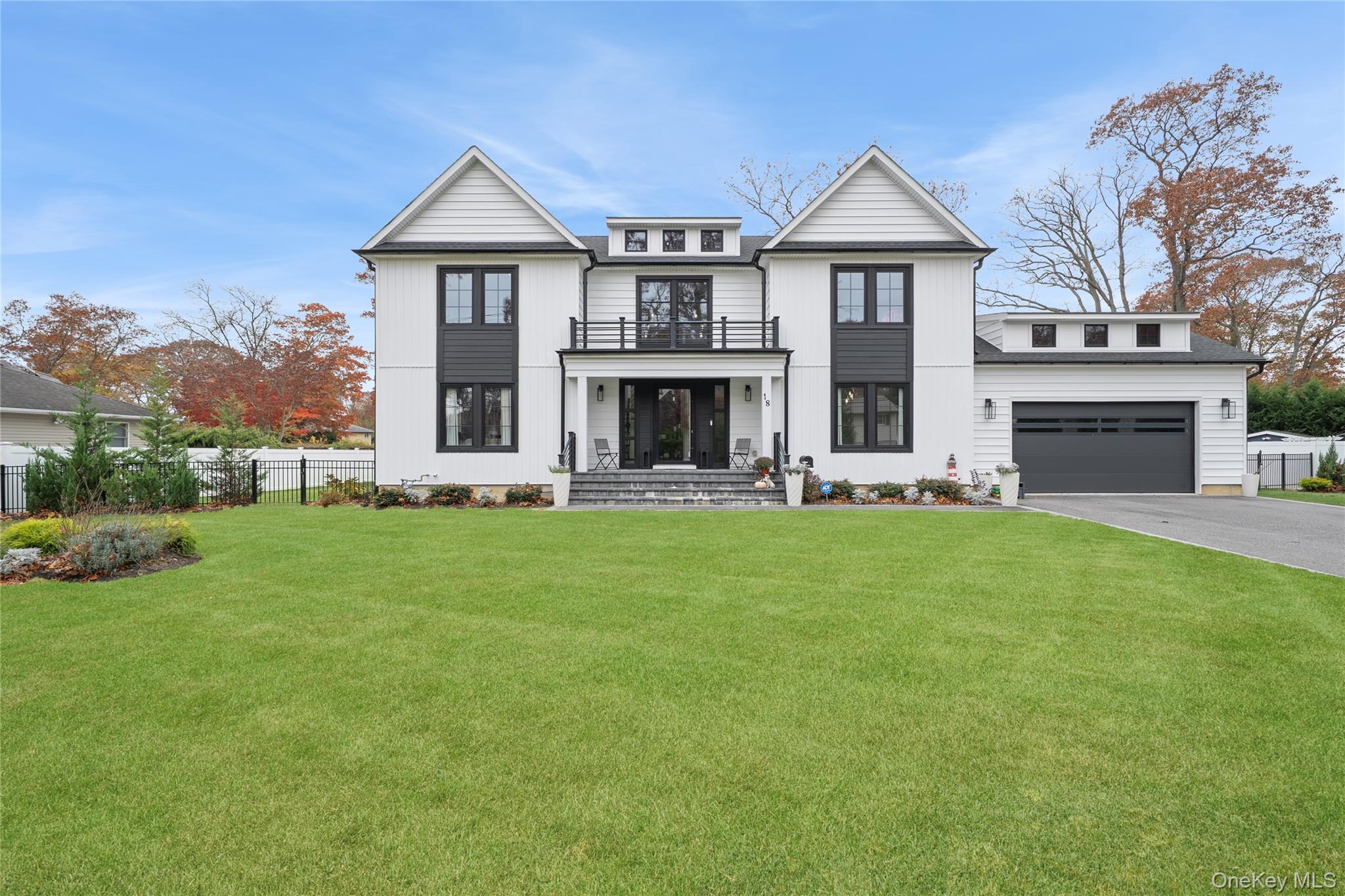 18 Timberpoint Road, East Islip, NY 11730