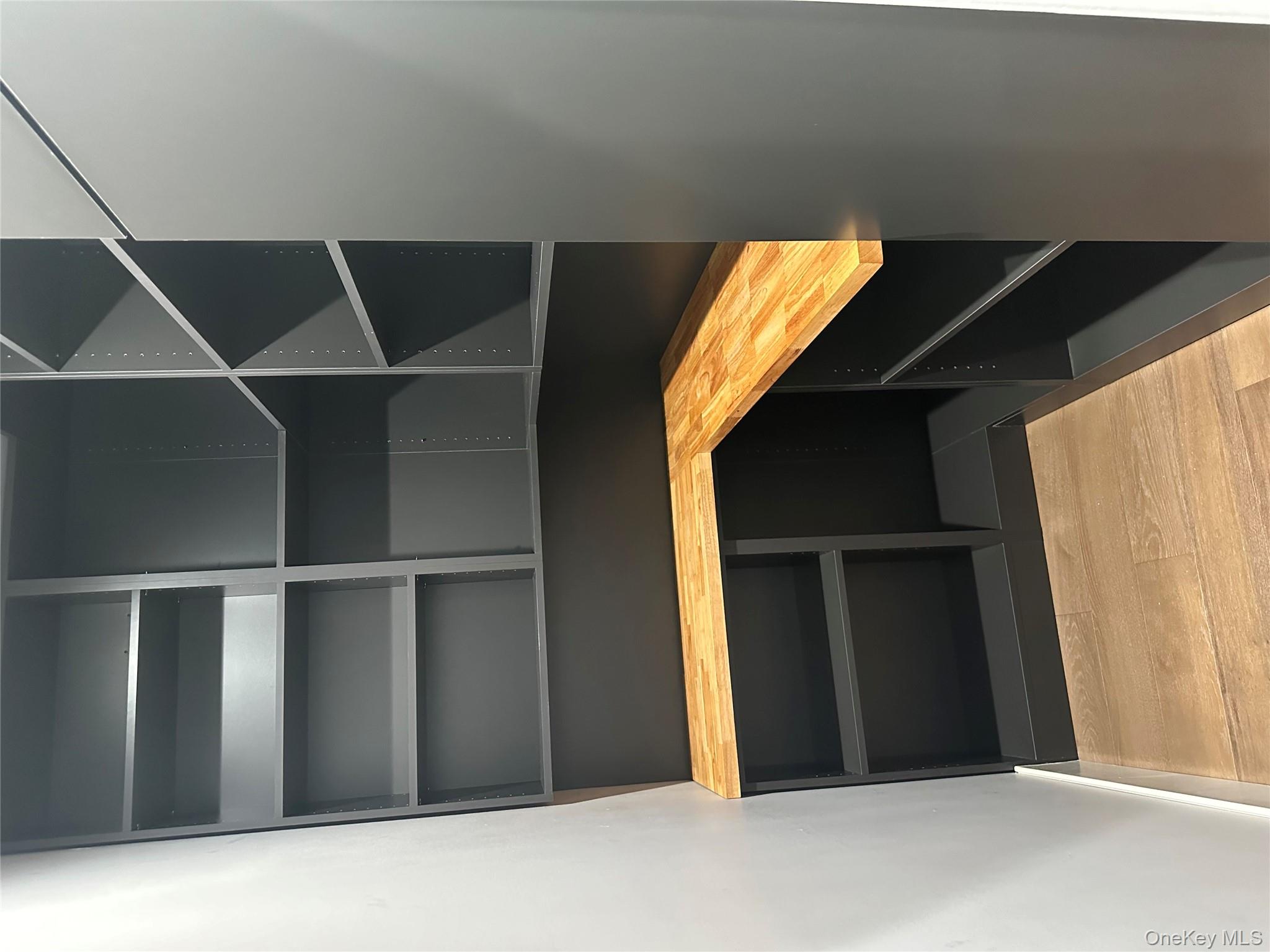 18 Timberpoint Road, East Islip, NY 11730