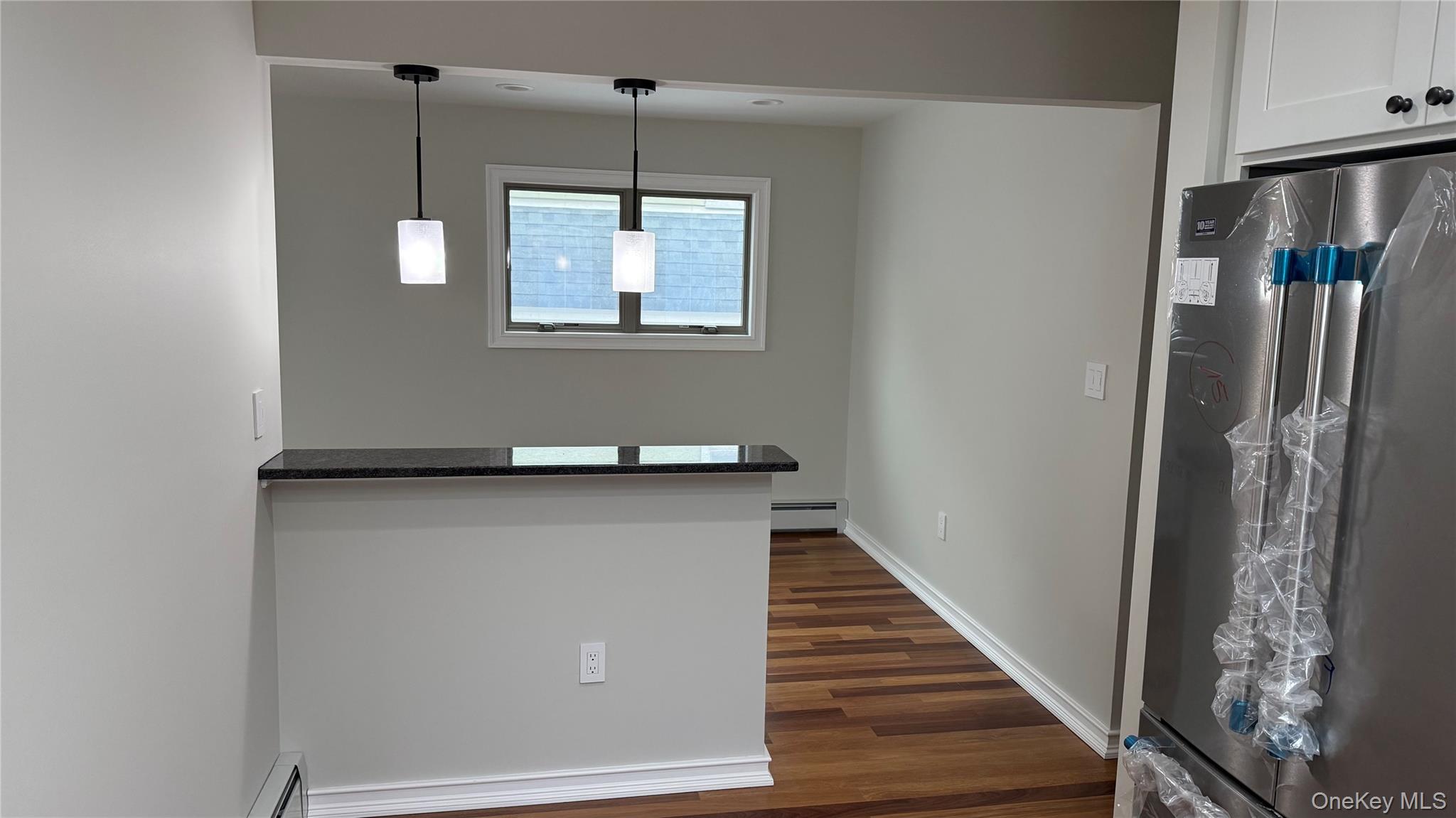 86-16 262nd Street, Floral Park, NY 11001