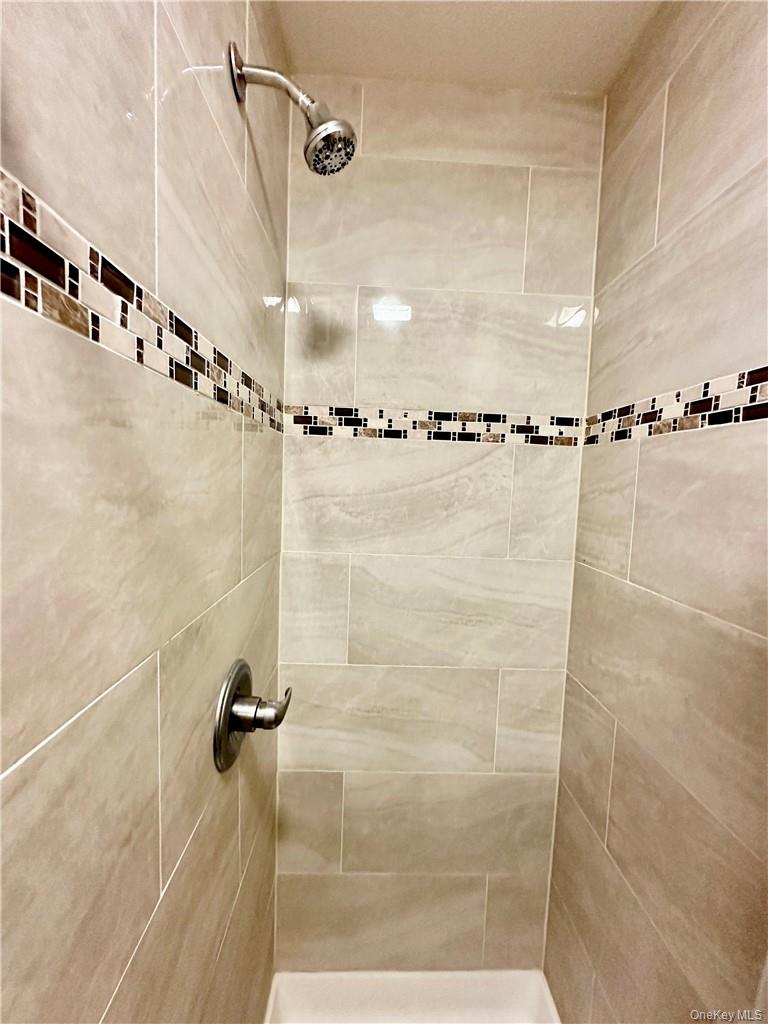 376 Concord Lane, Middletown, NY 10940