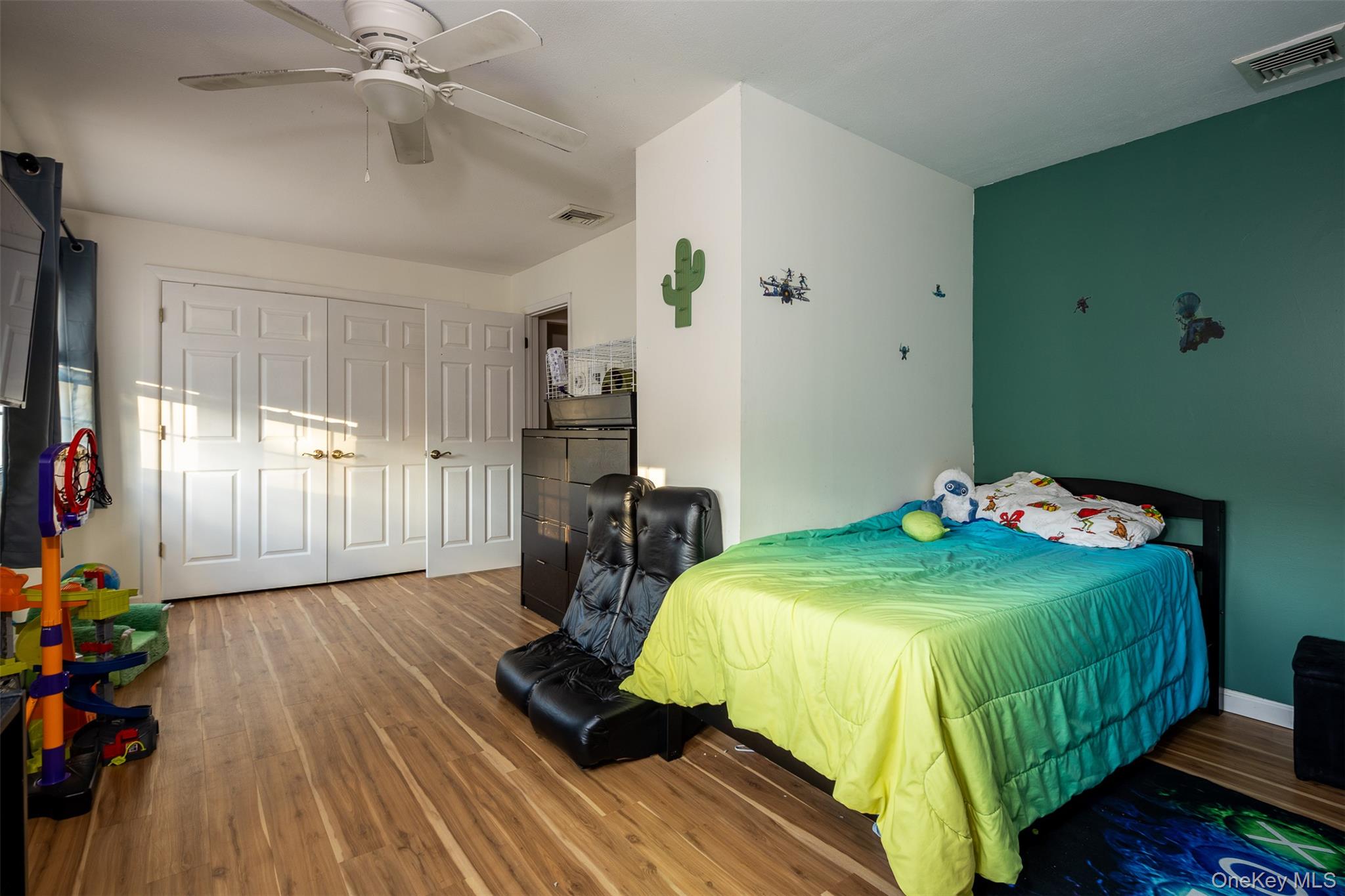 205 Haddon Hollow Court, Middle Island, NY 11953