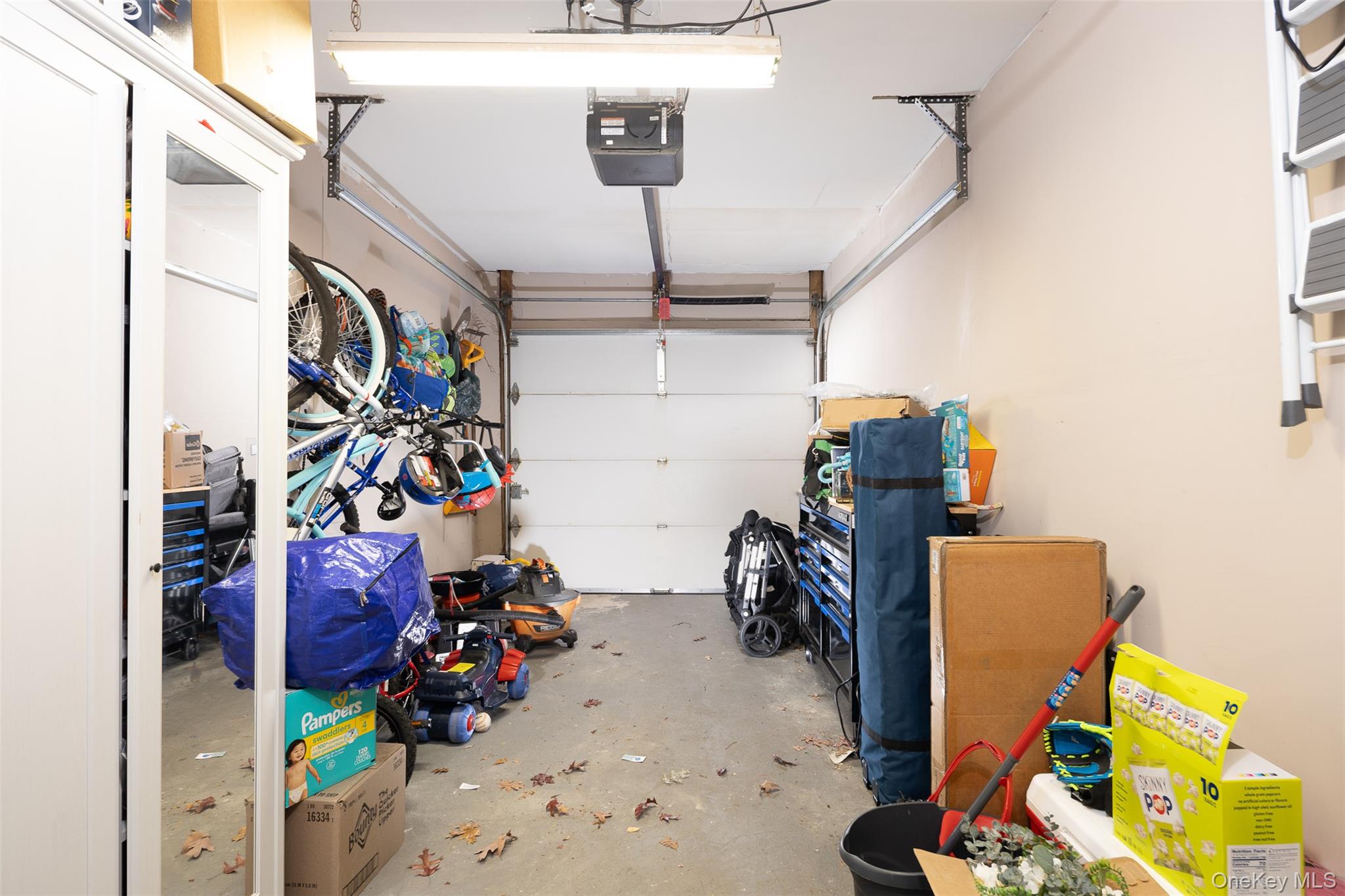 205 Haddon Hollow Court, Middle Island, NY 11953