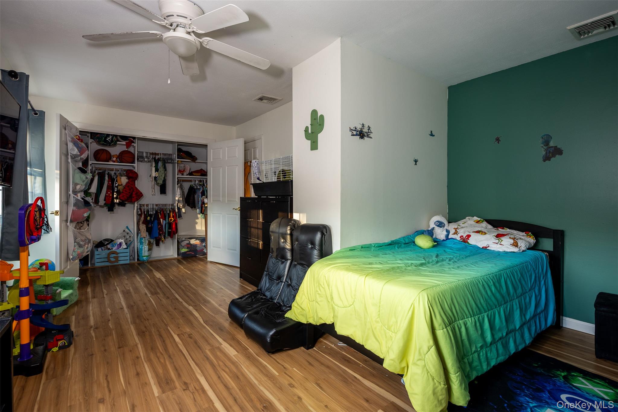 205 Haddon Hollow Court, Middle Island, NY 11953