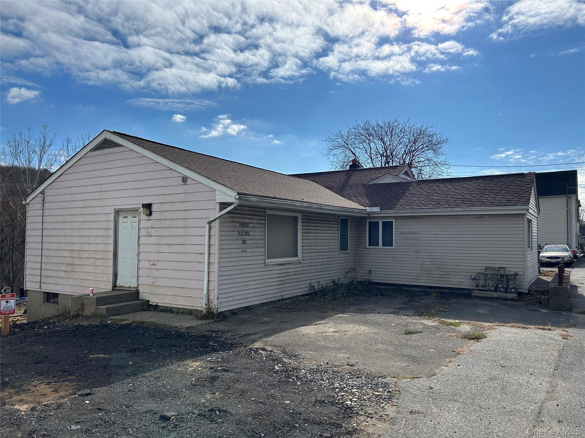 264 Orange Turnpike, Sloatsburg, NY 10974