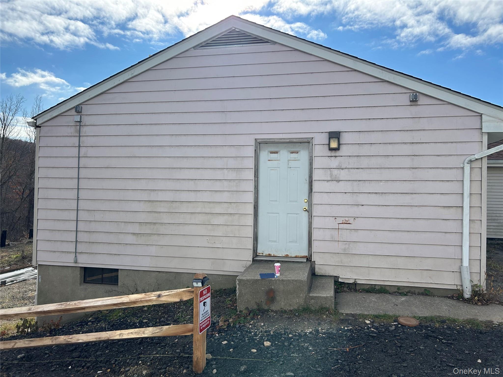 264 Orange Turnpike, Sloatsburg, NY 10974