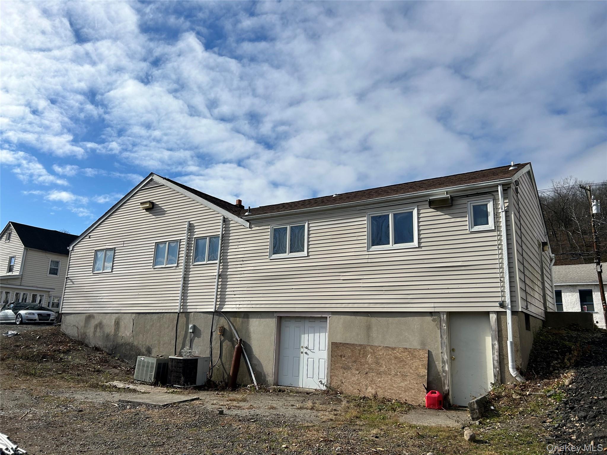 264 Orange Turnpike, Sloatsburg, NY 10974