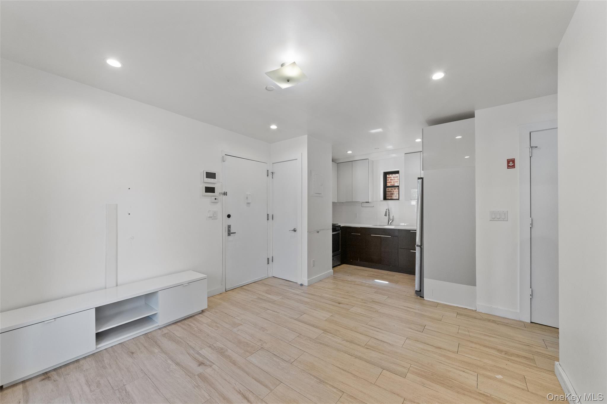 2820 Avenue Z # 1B, Brooklyn, NY 11235