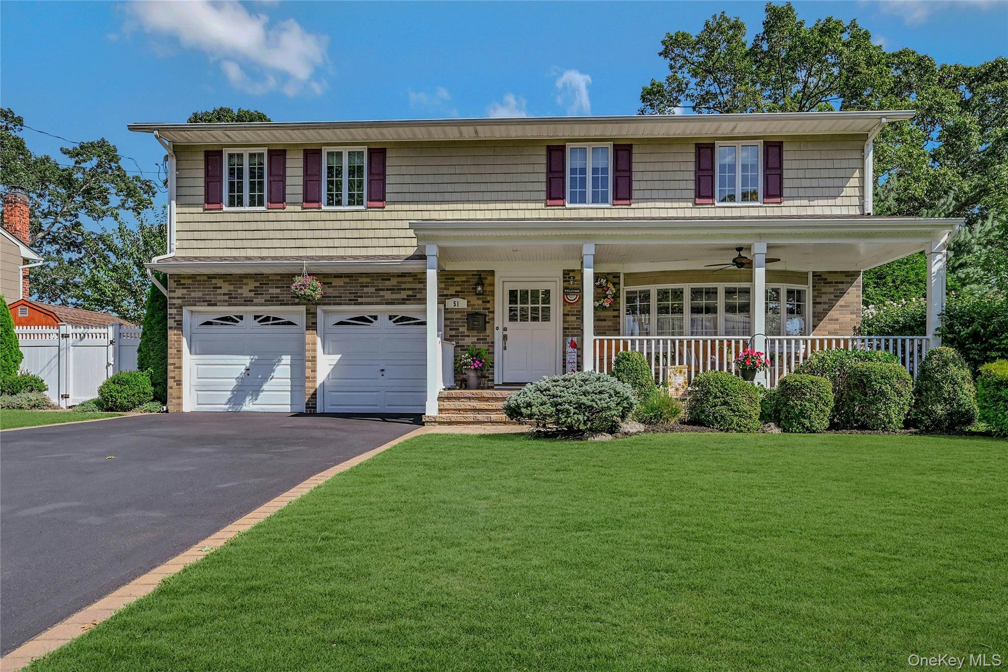 51 Oakwood Hills Drive, East Islip, NY 11730