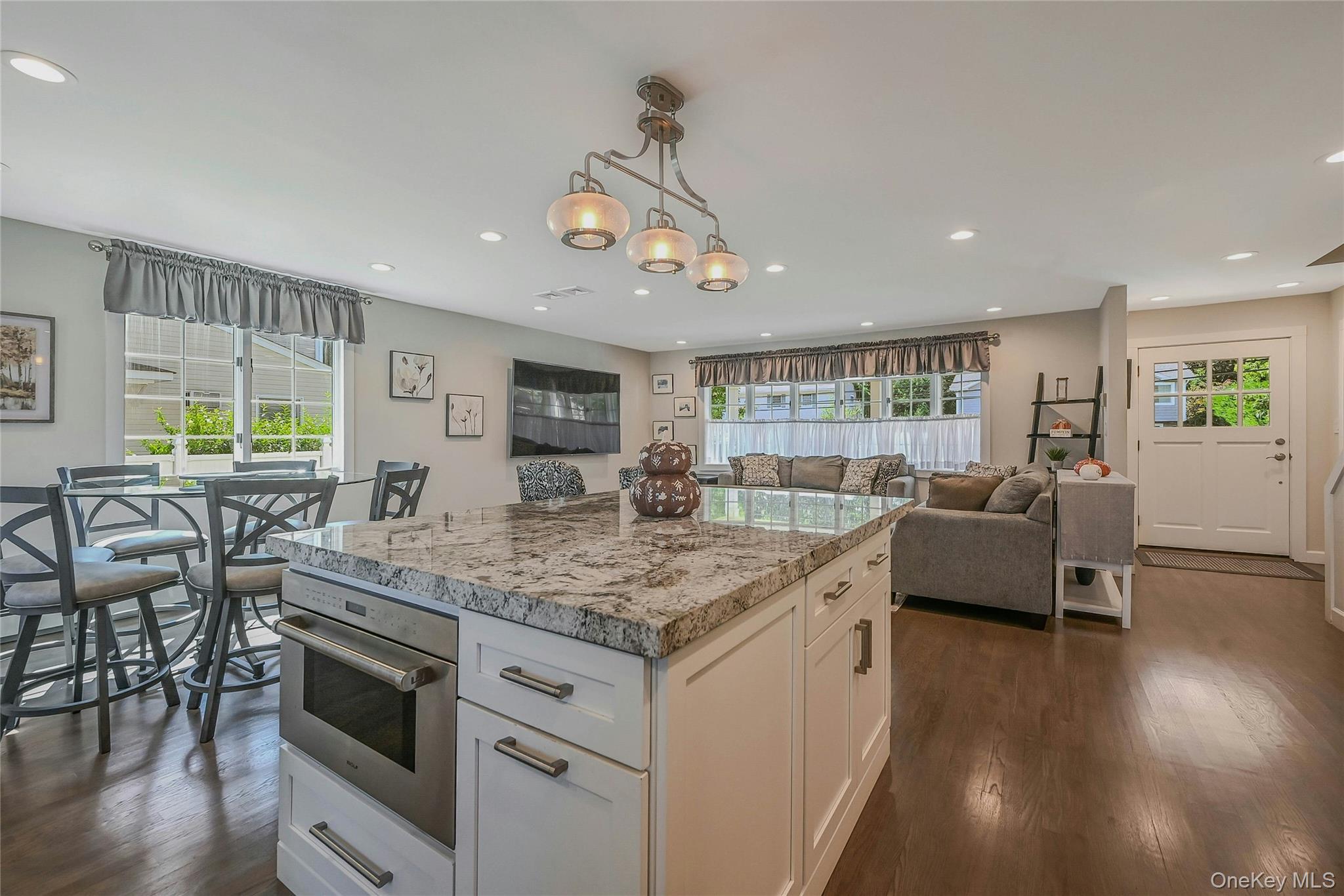 51 Oakwood Hills Drive, East Islip, NY 11730