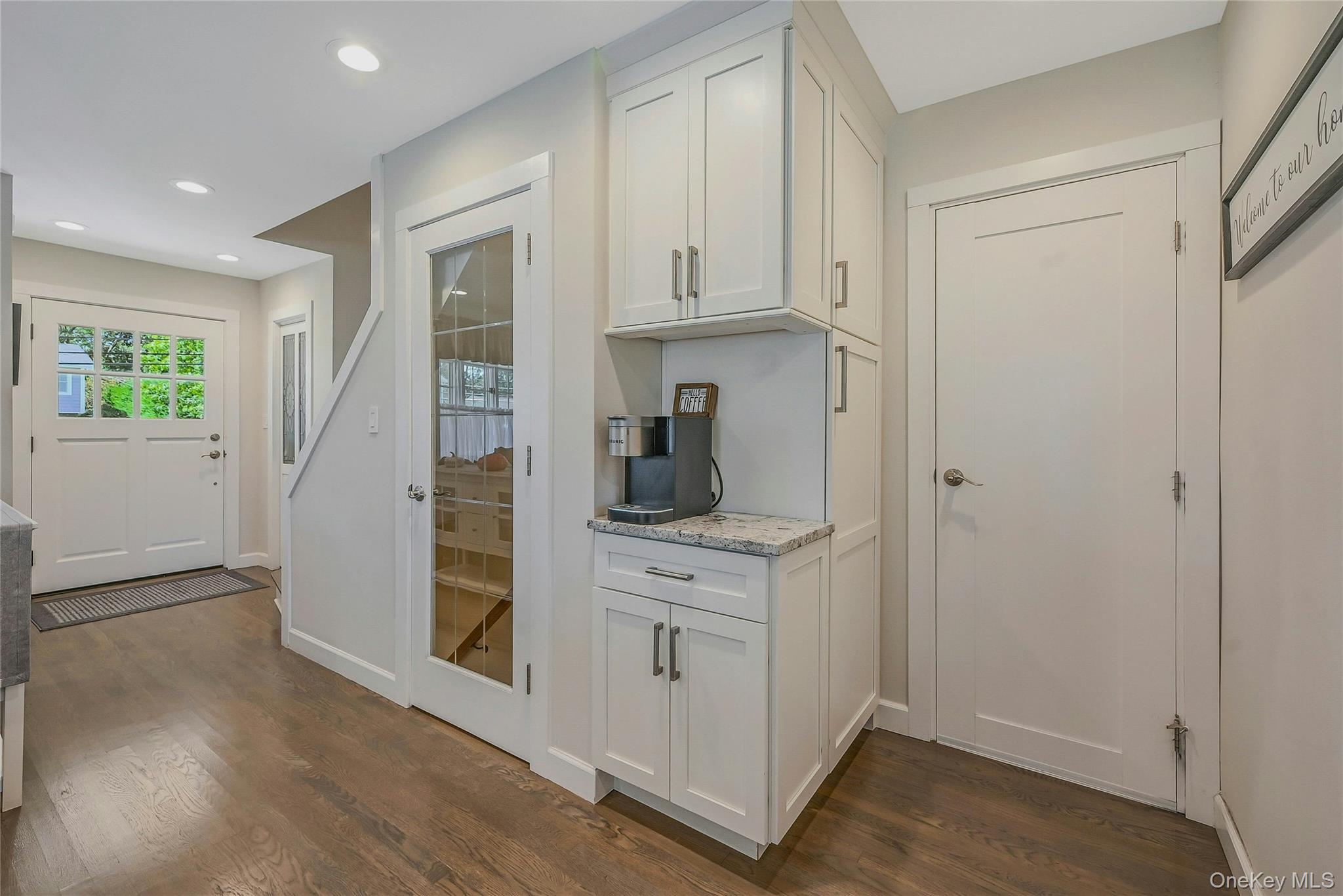 51 Oakwood Hills Drive, East Islip, NY 11730