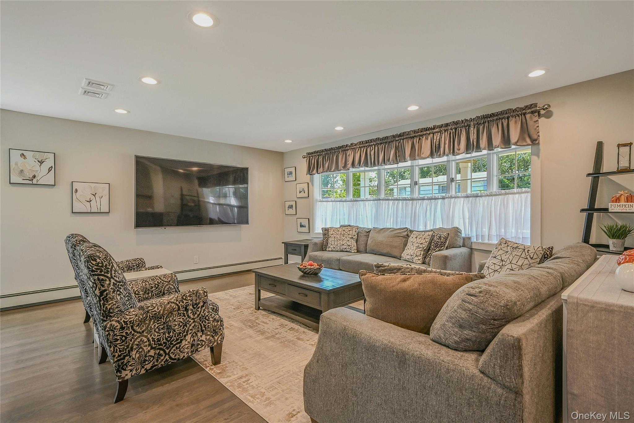 51 Oakwood Hills Drive, East Islip, NY 11730