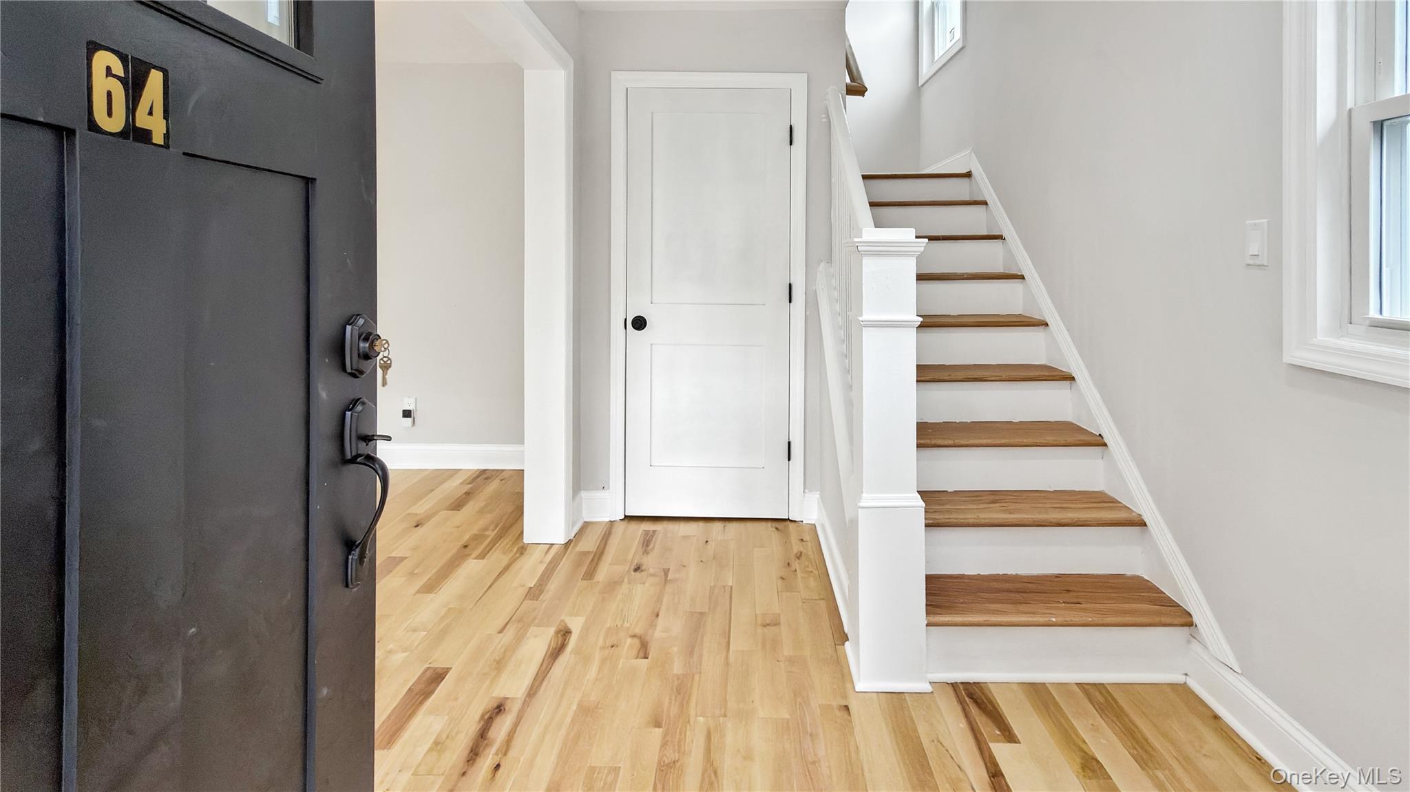 64 S Montgomery Street, Valley Stream, NY 11580