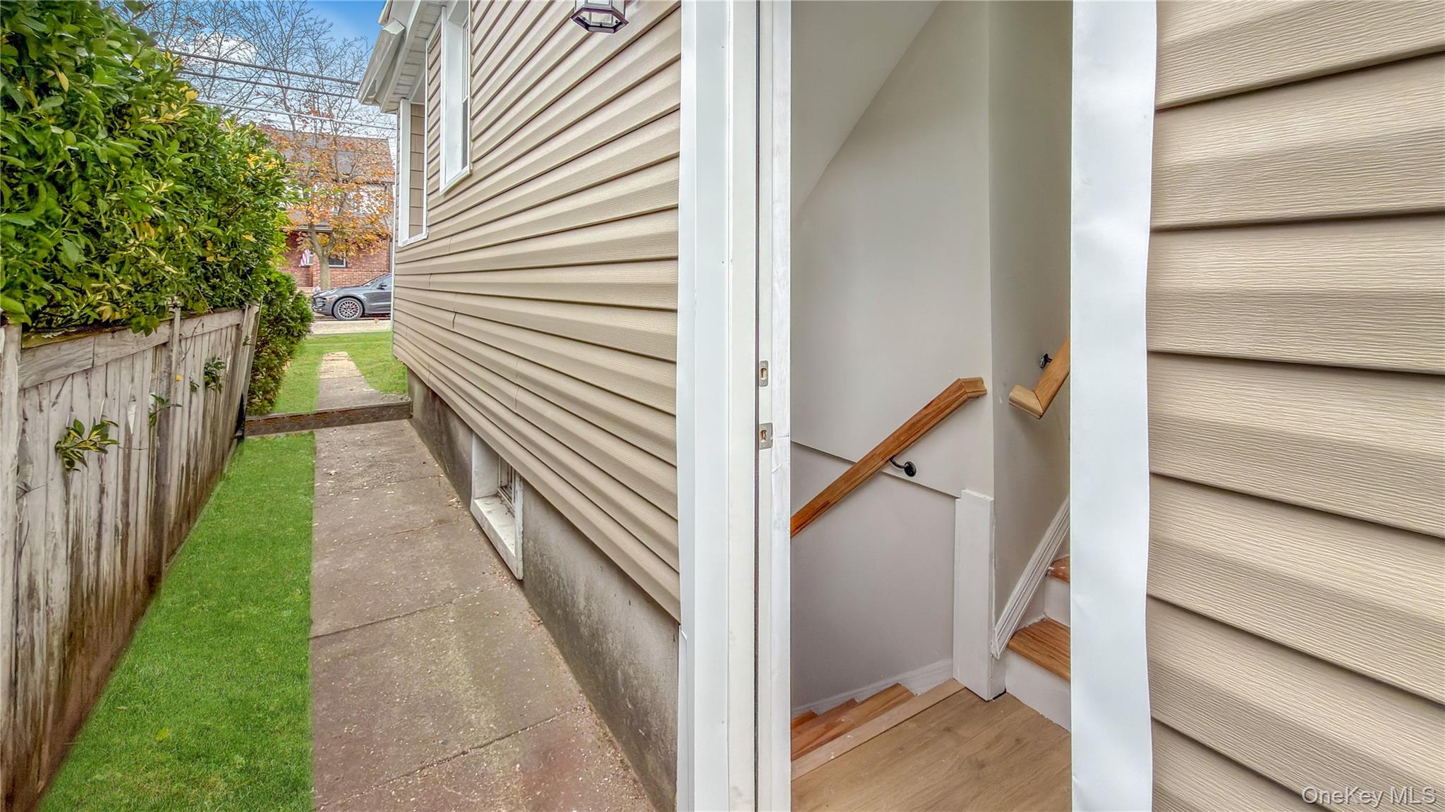 64 S Montgomery Street, Valley Stream, NY 11580