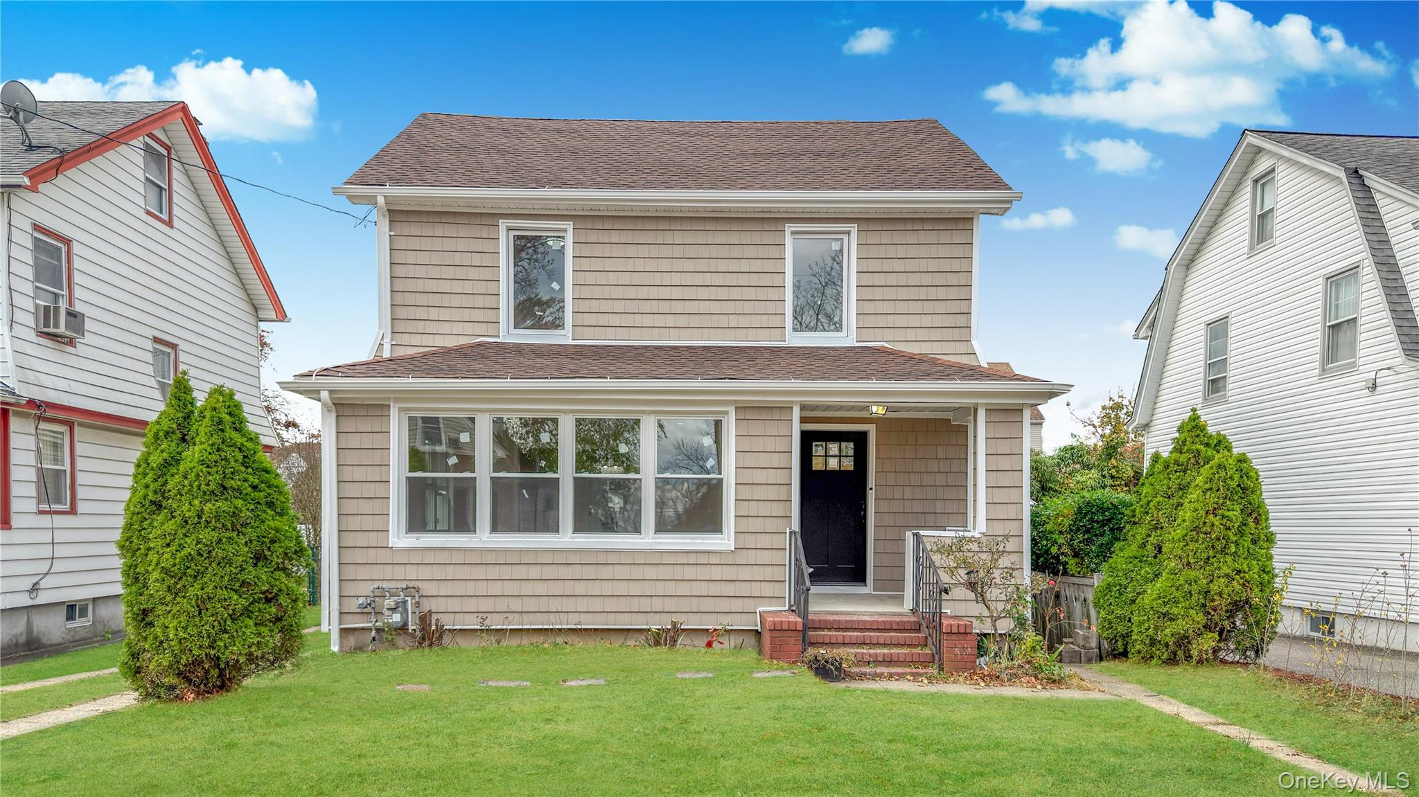 64 S Montgomery Street, Valley Stream, NY 11580