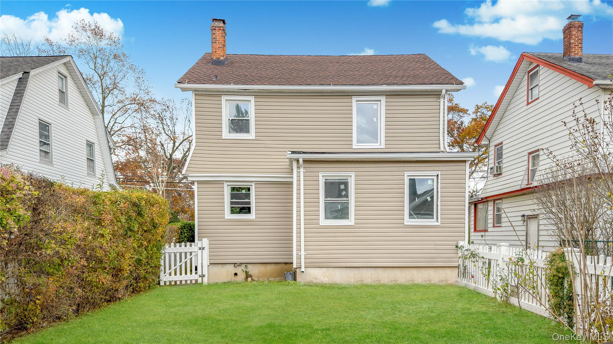 64 S Montgomery Street, Valley Stream, NY 11580