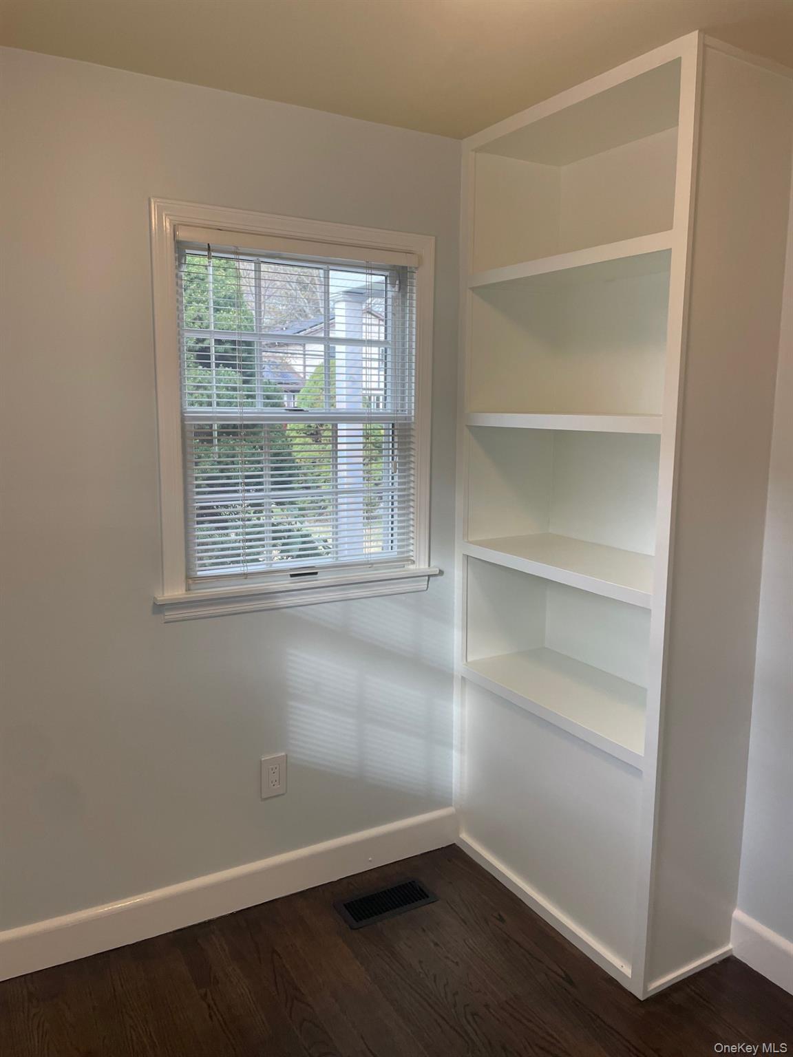 46 Weston Street, Huntington Station, NY 11746