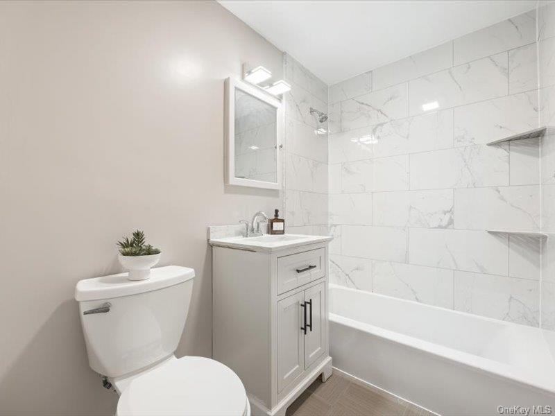 6 Winnetou Road, White Plains, NY 10603