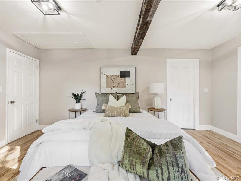 6 Winnetou Road, White Plains, NY 10603