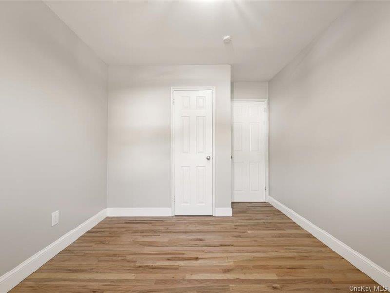 6 Winnetou Road, White Plains, NY 10603