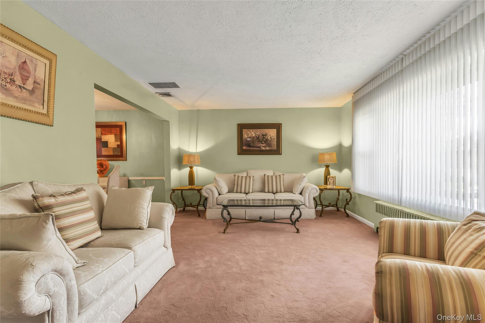 946 Bard Road, Westbury, NY 11590