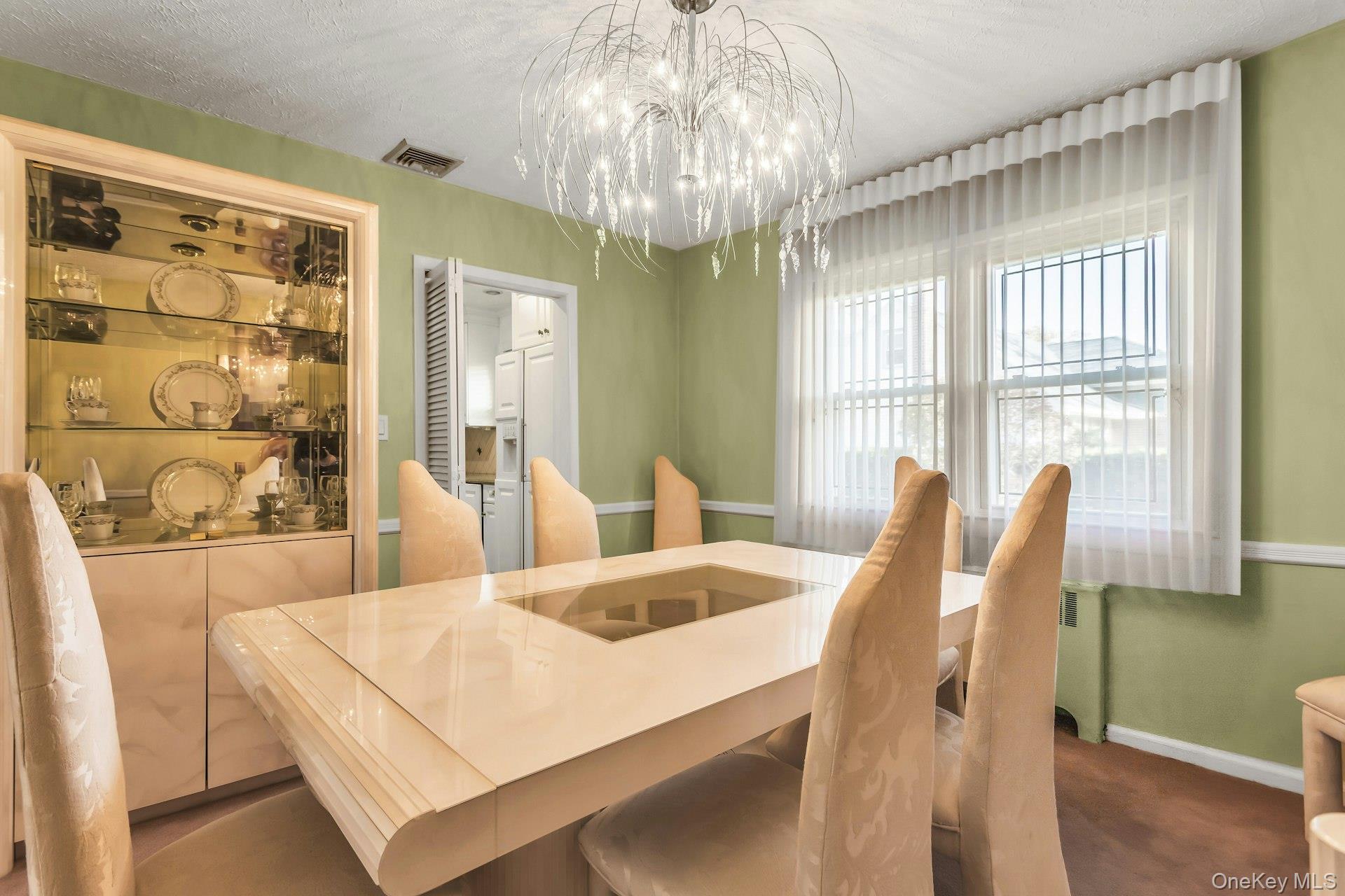 946 Bard Road, Westbury, NY 11590