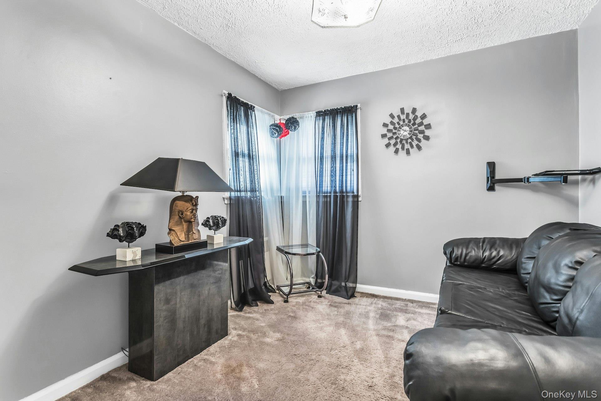 946 Bard Road, Westbury, NY 11590