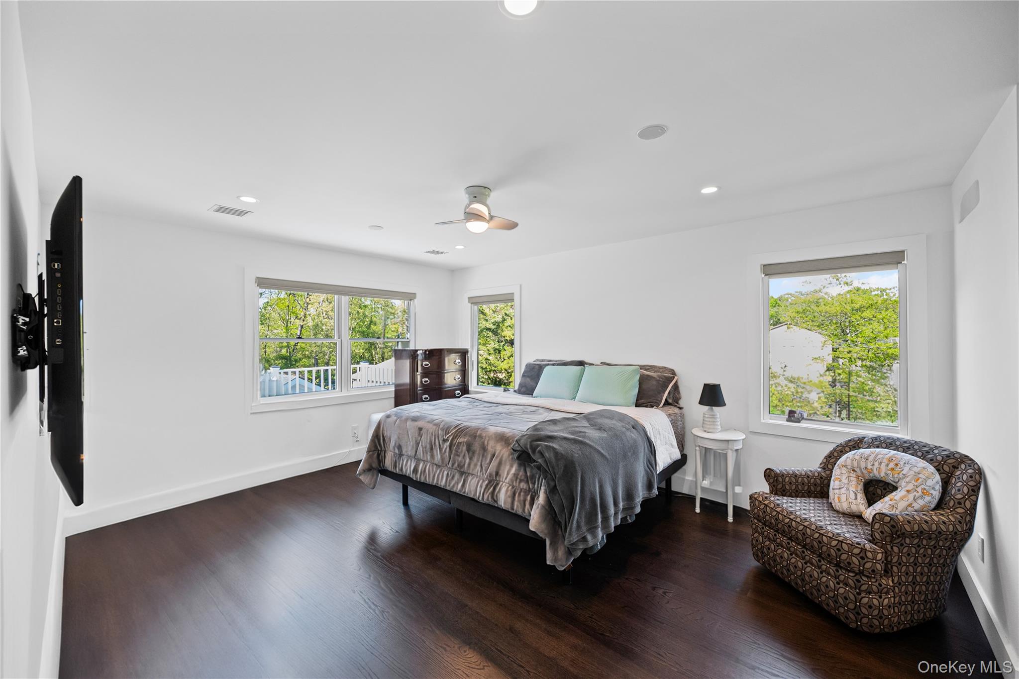 128 Priscilla Avenue, Flanders, NY 11901