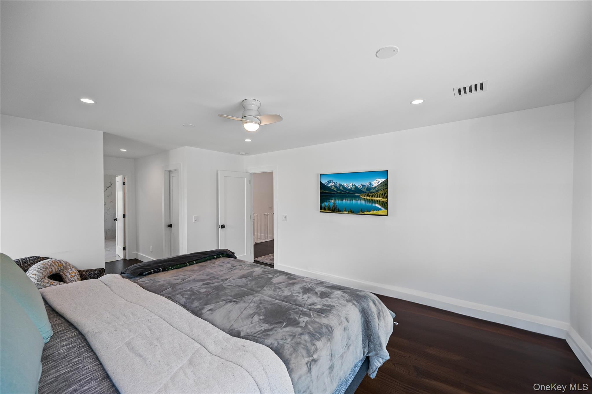 128 Priscilla Avenue, Flanders, NY 11901