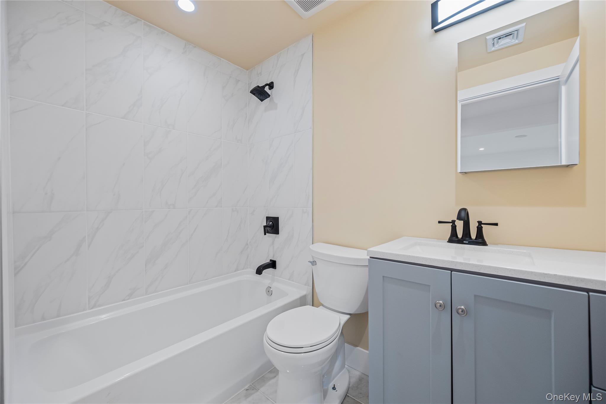 128 Priscilla Avenue, Flanders, NY 11901