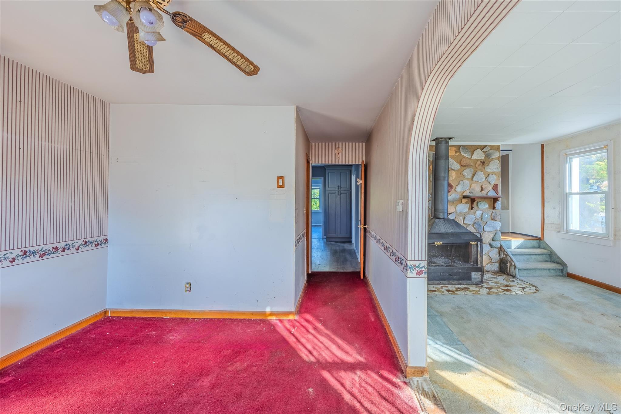 17 Andrew Avenue, Islip Terrace, NY 11752