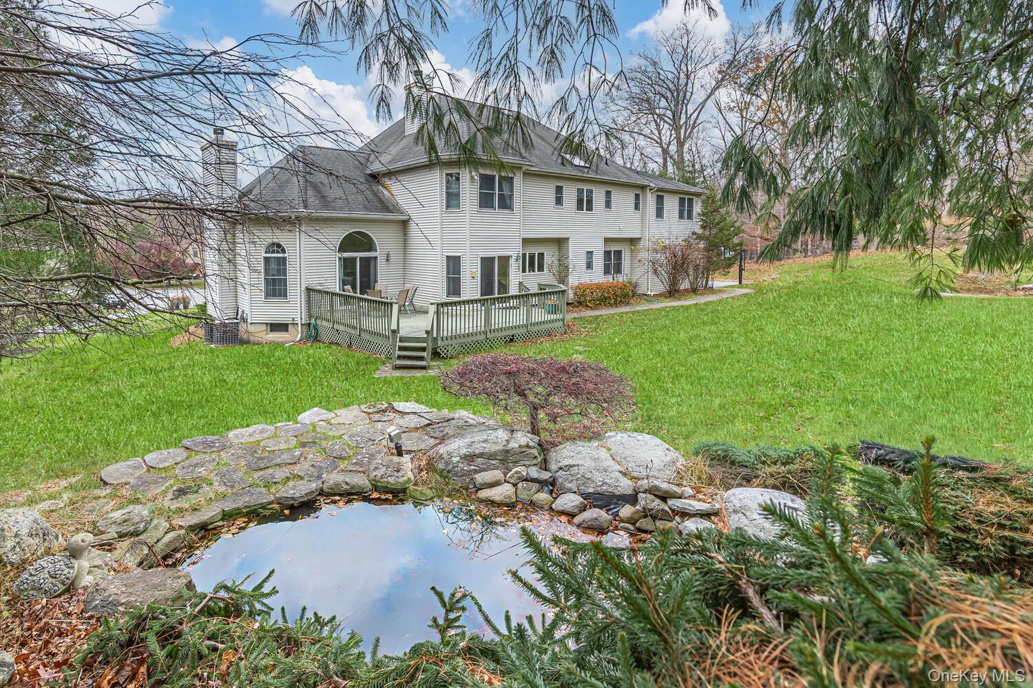 22 Golden Road, Suffern, NY 10901