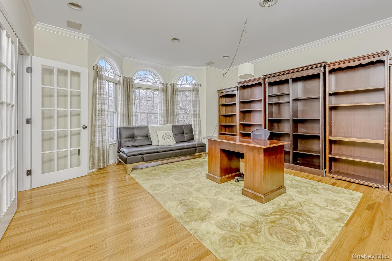 22 Golden Road, Suffern, NY 10901