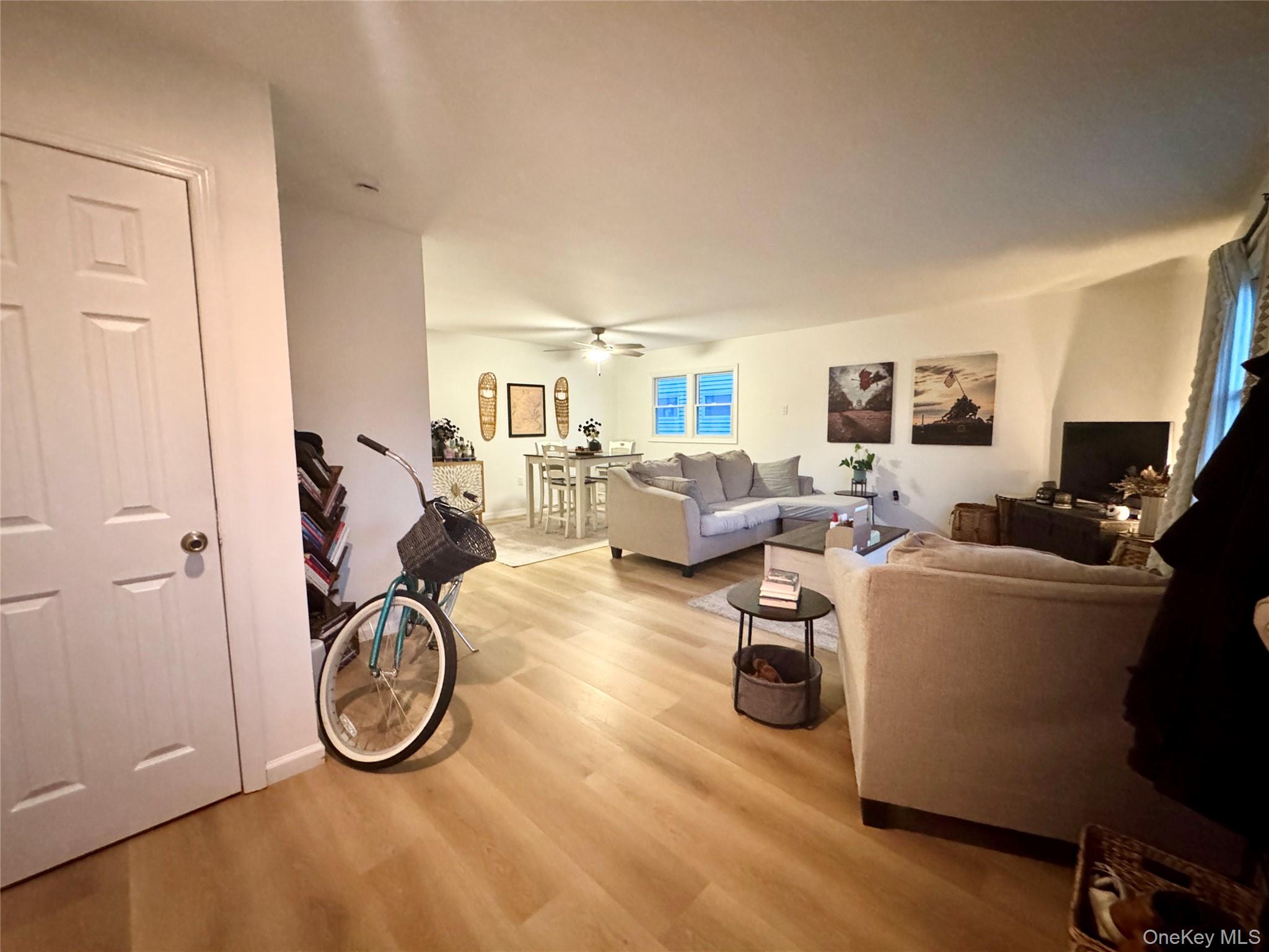 542 E Pine Street # Main, Long Beach, NY 11561