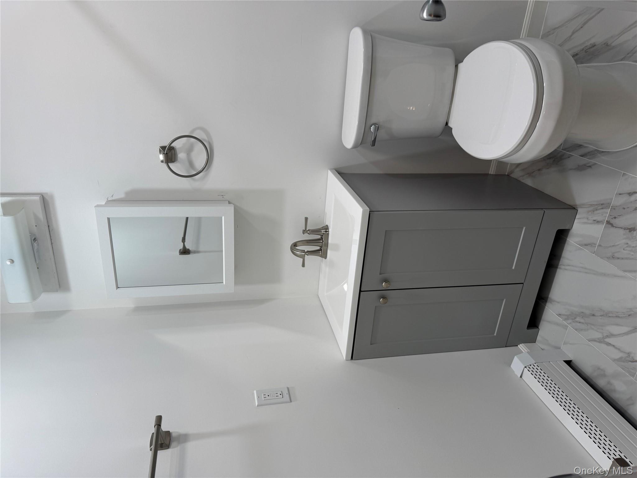 542 E Pine Street # Main, Long Beach, NY 11561