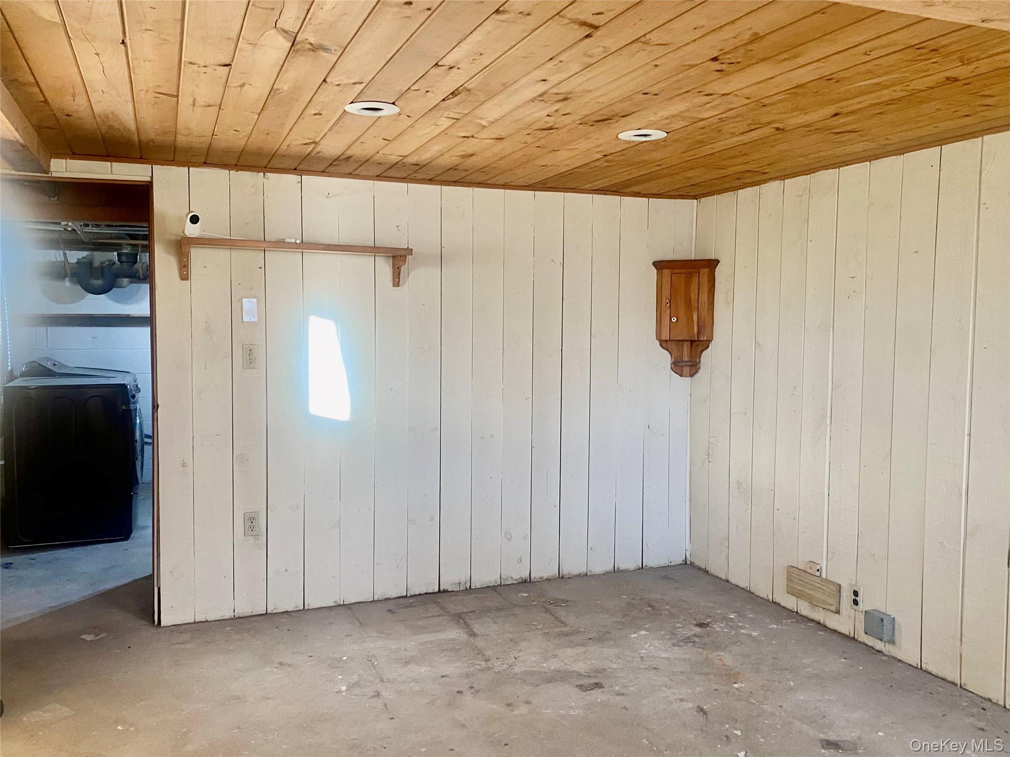 27 W Worthington Drive, Carmel, NY 10512