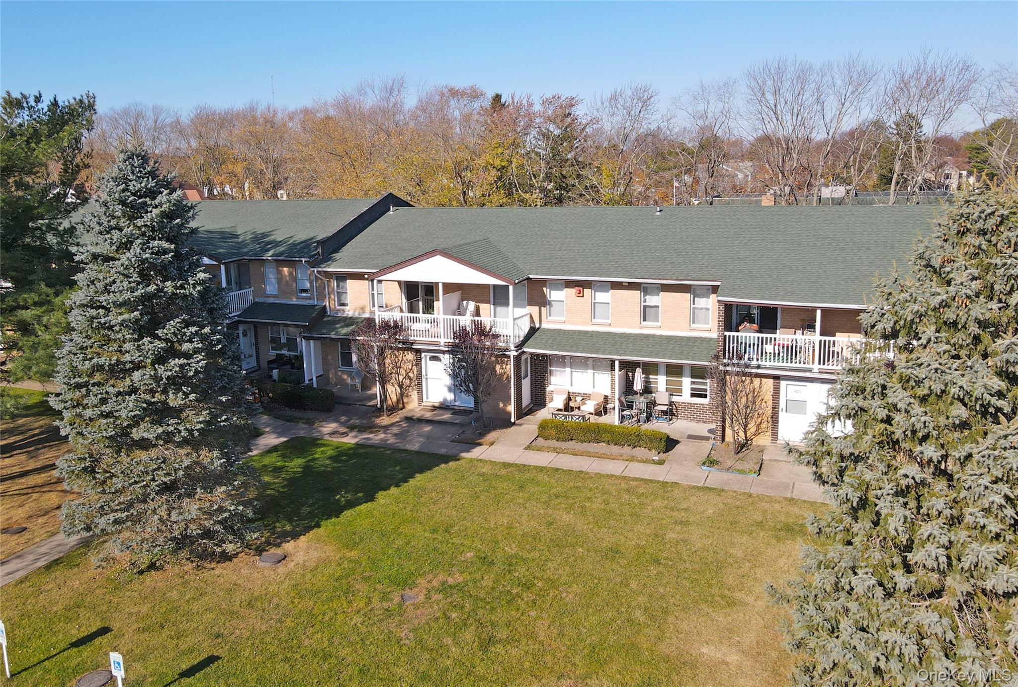 301 Artist Lake Drive, Middle Island, NY 11953