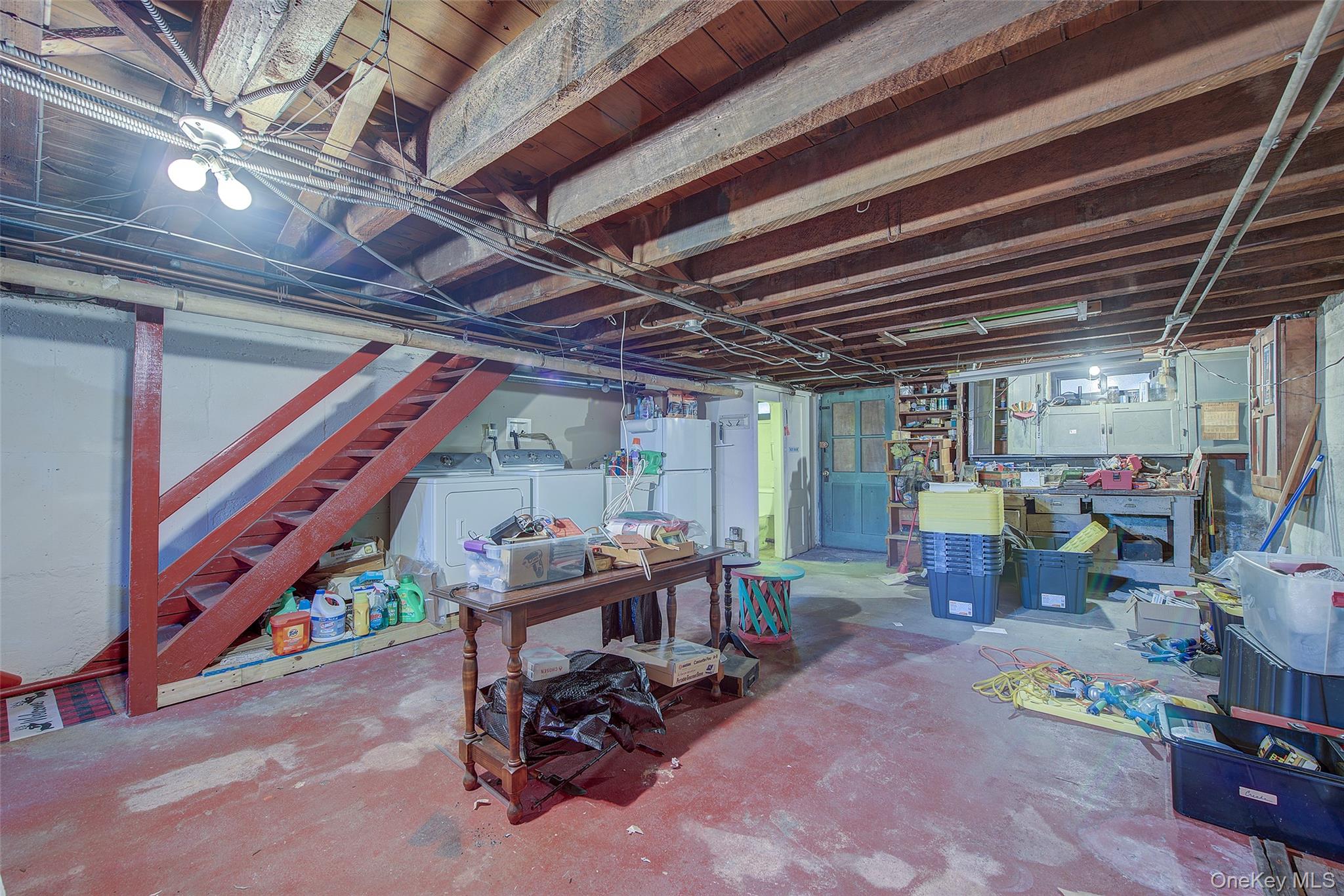 67-118 Dartmouth Street, Forest Hills, NY 11375