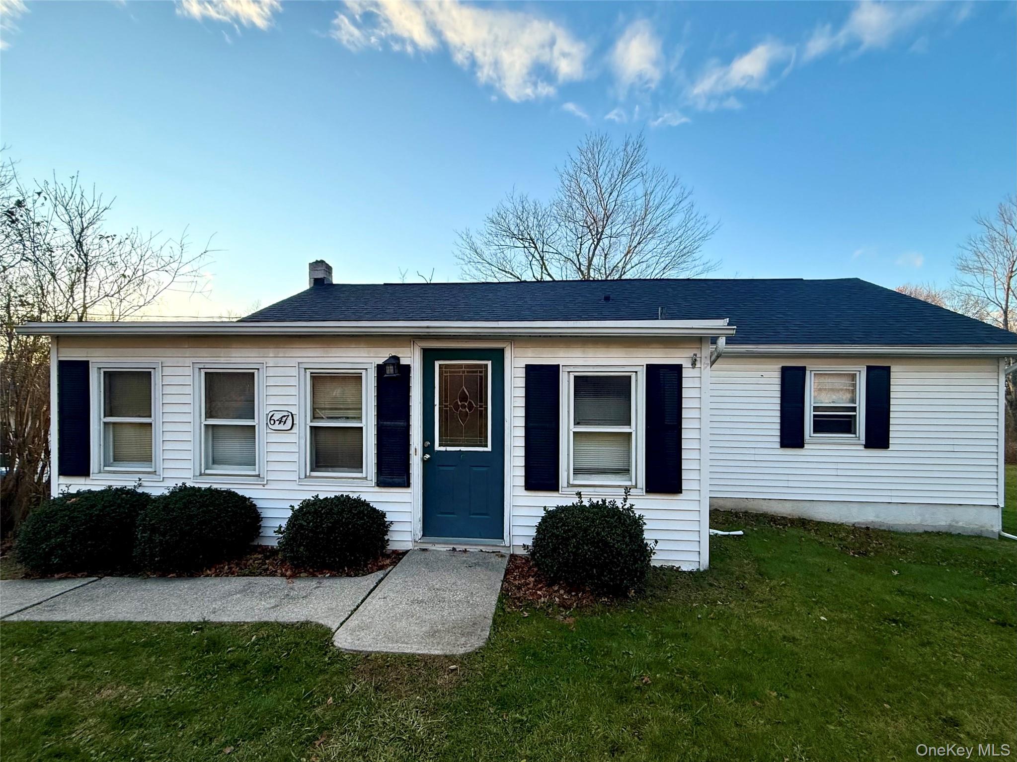 647 S Drury Lane, Rock Tavern, NY 12549