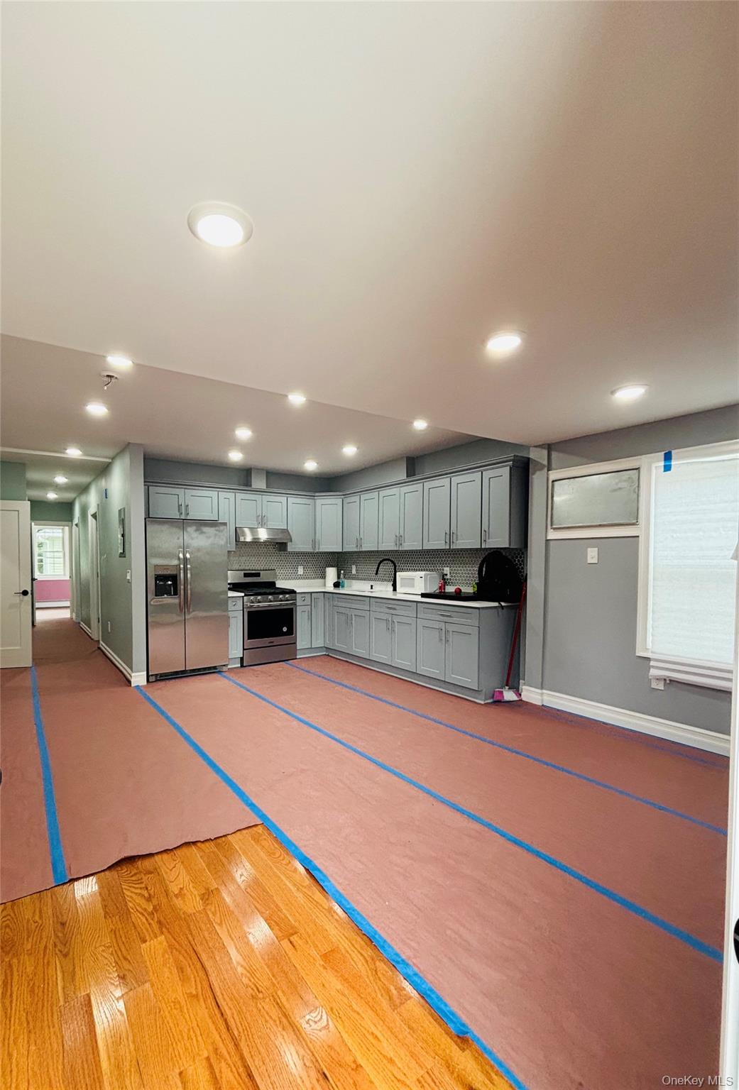 104 39 210 street, Queens Village, NY 11429