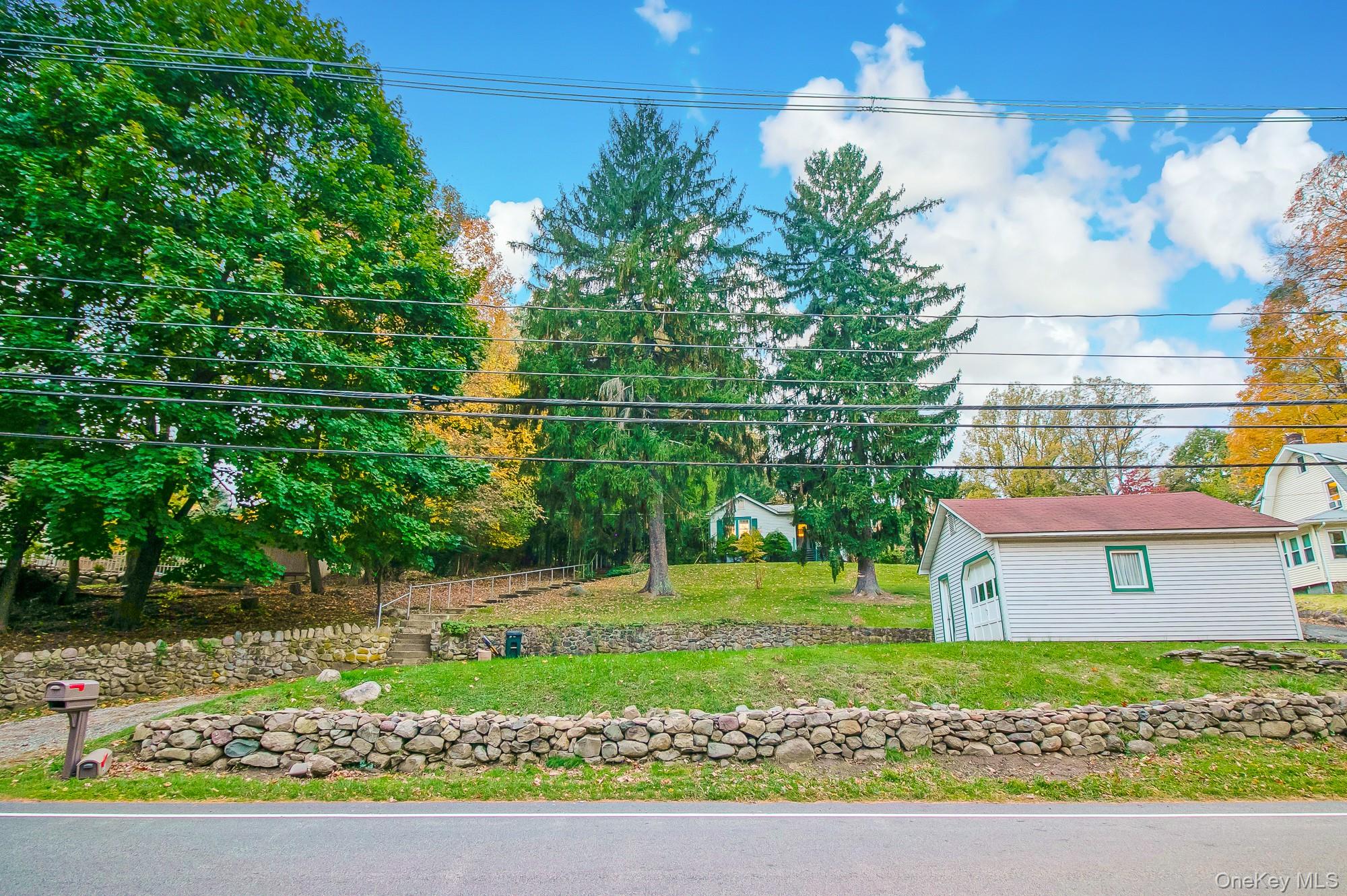 23 S Airmont Road, Suffern, NY 10901